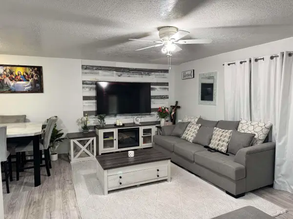 710 Washington St N #4/8, Twin Falls, ID 83301