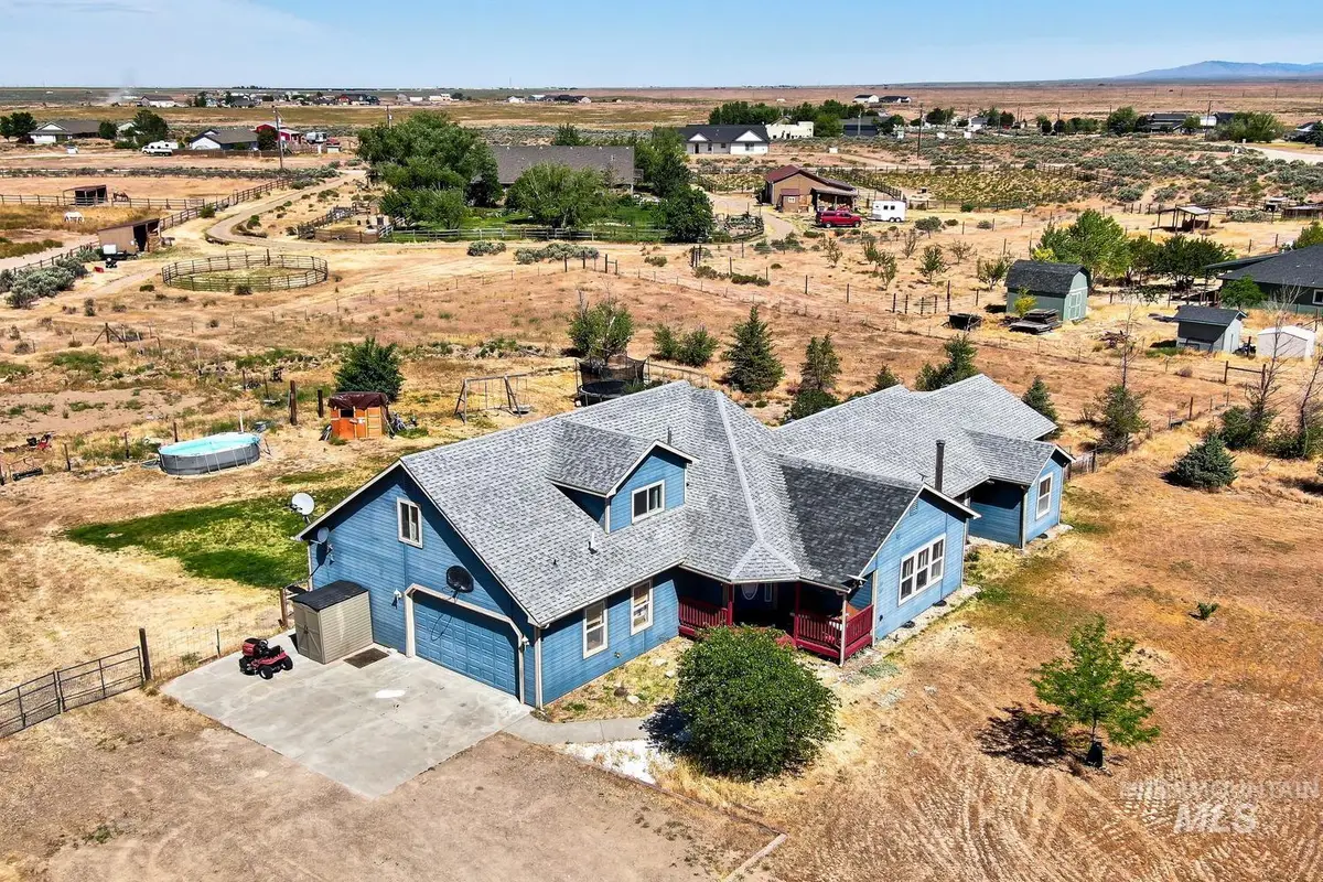 19365 N Del Sol Pl, Mountain Home, ID 83647 - #1