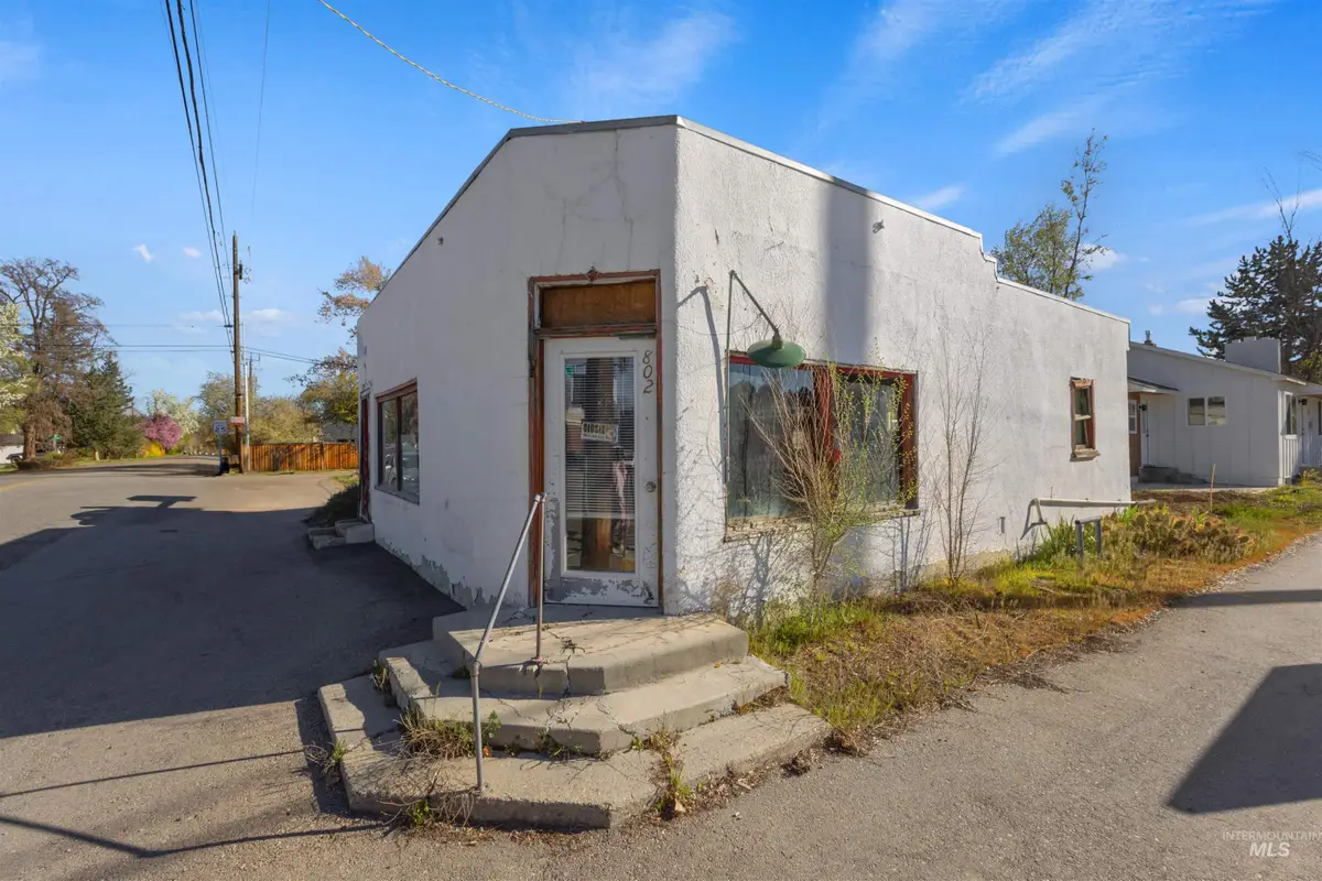 802 N Garden, Boise, ID 83706 - #1
