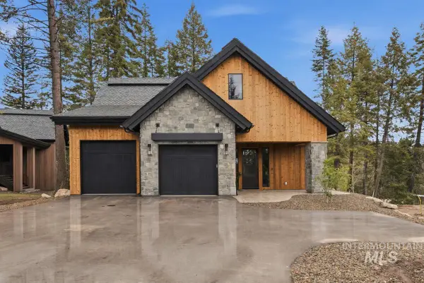64 Ponderosa Ridge Court, Donnelly, ID 83615