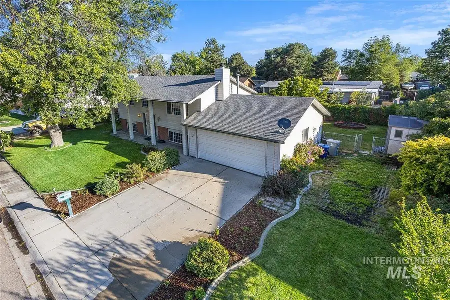 9934 W Lancelot Ave, Boise, ID 83704 - #3