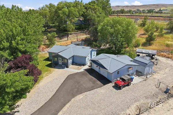 10762 N River Road, Payette, ID 83661