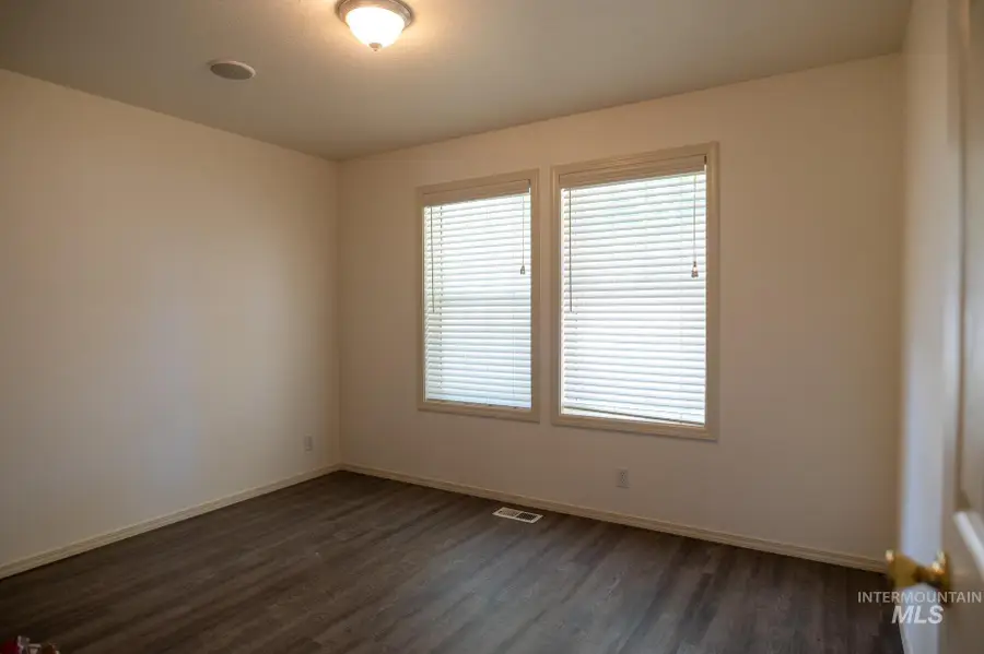 2345 Center Ave, Payette, ID 83661 - #2