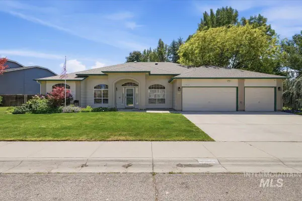 11027 W Wagon Pass, Boise, ID 83709