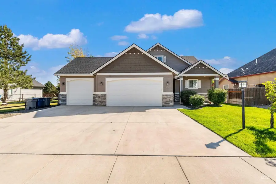 808 Brampton Dr, Caldwell, ID 83605 - #3