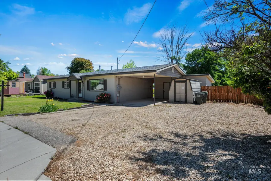 632 N Franklin, Kuna, ID 83634 - #2