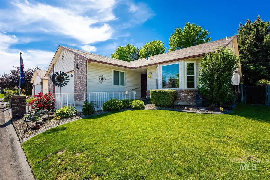 703 N Dover Crt, Nampa, ID 83651 - #3