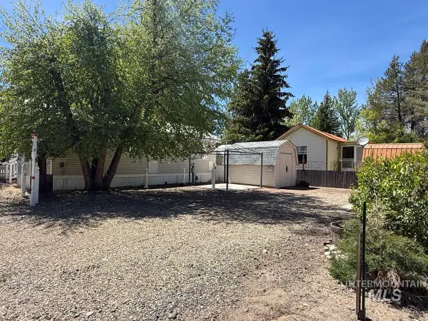 48 B Street, Cascade, ID 83611