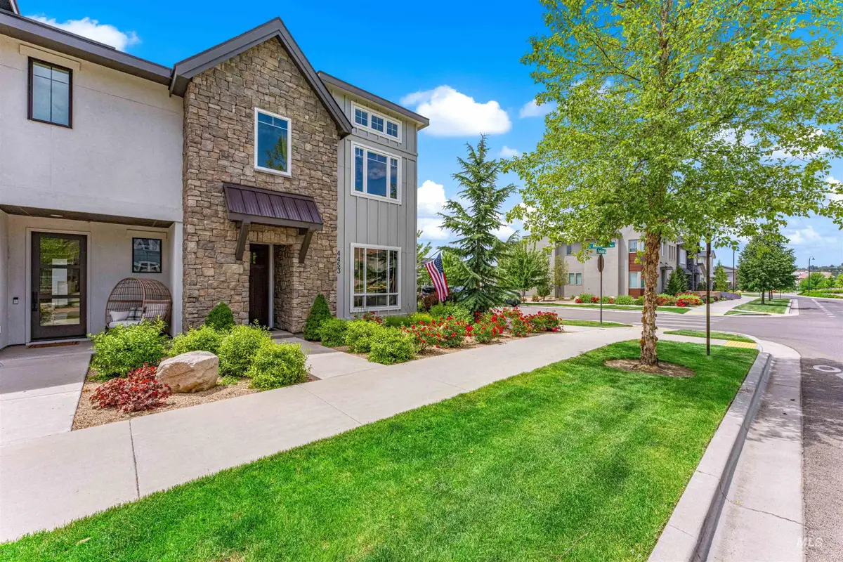 4453 E Parkcenter Blvd, Boise, ID 83716 - #1