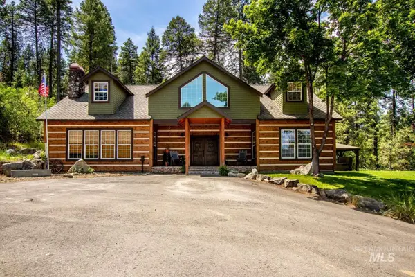 95 Shilo Dr, Garden Valley, ID 83622