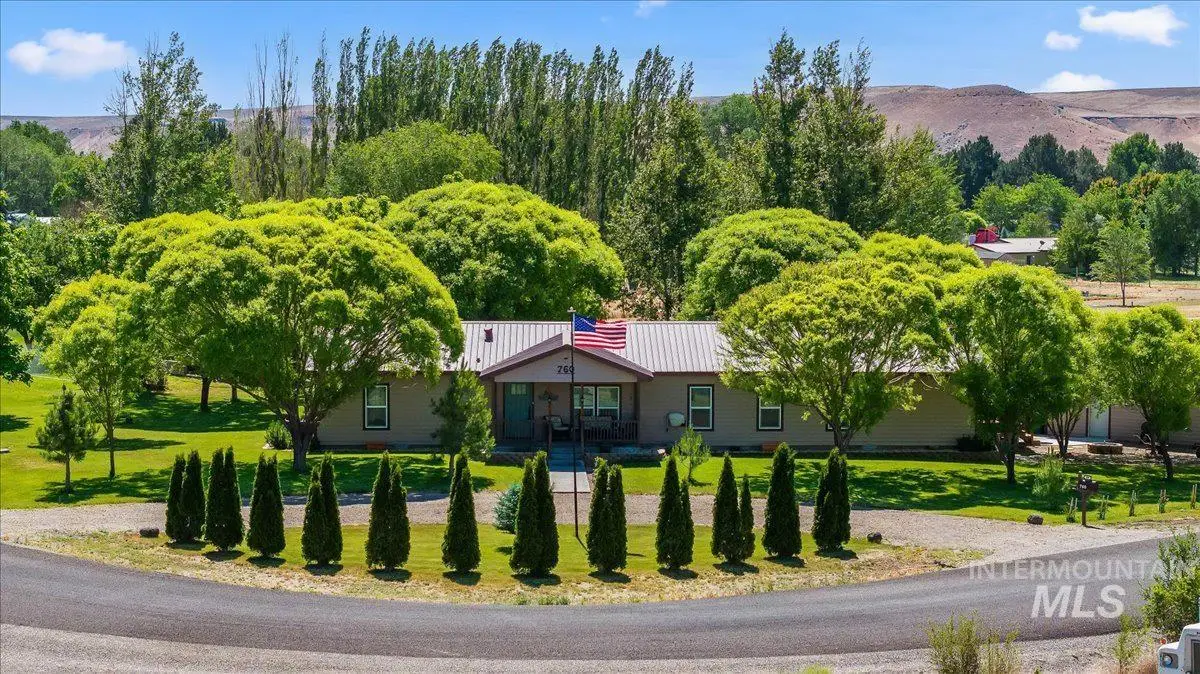 760 S Jade Way, Hammett, ID 83627 - #1