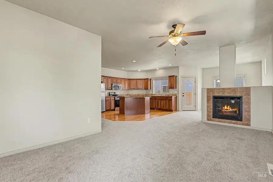 1317 W Tacola Street, Nampa, ID 83686 - #3