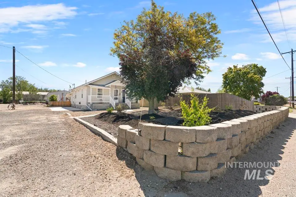 508 S Whitley, Fruitland, ID 83619 - #1