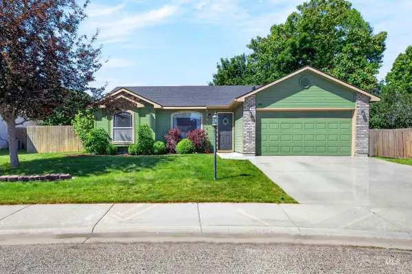 761 N Abernathy Way, Meridian, ID 83642