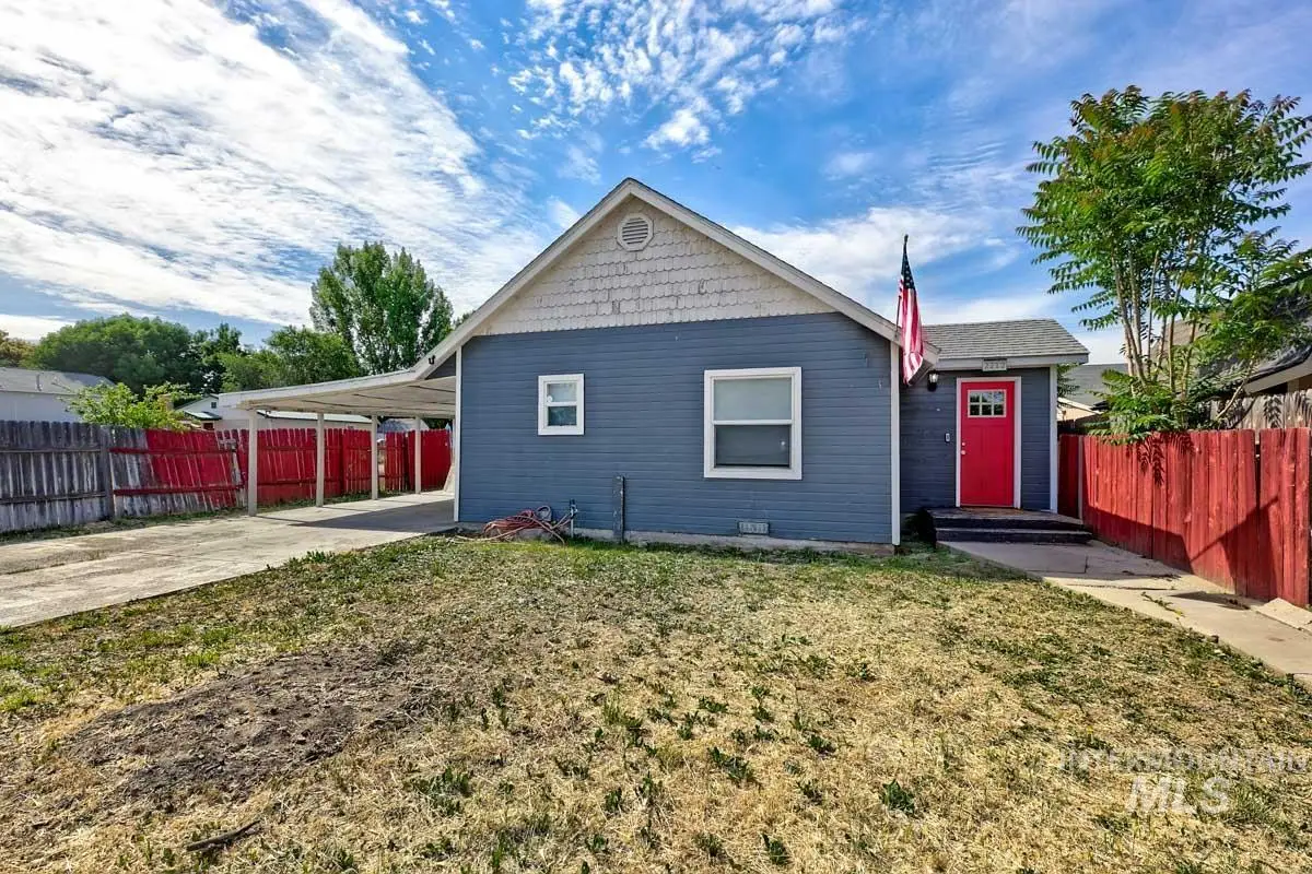 2212 Willow St, Caldwell, ID 83605 - #1