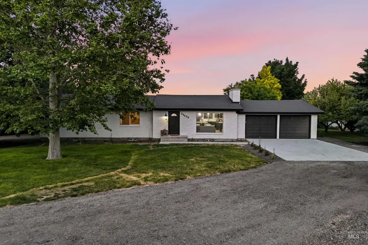 25238 Geri Ln, Caldwell, ID 83607 - #1