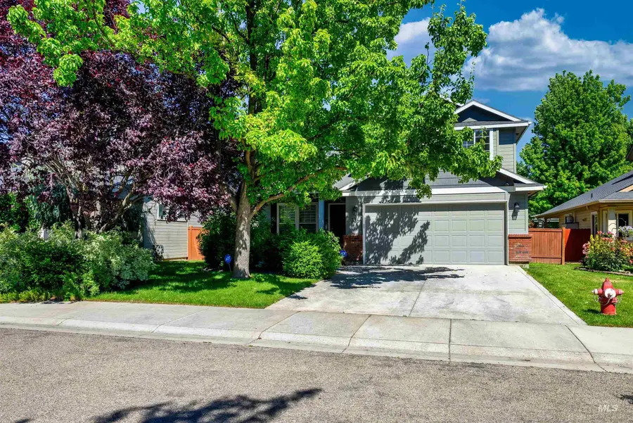 636 S Torino Ave, Meridian, ID 83642 - #2