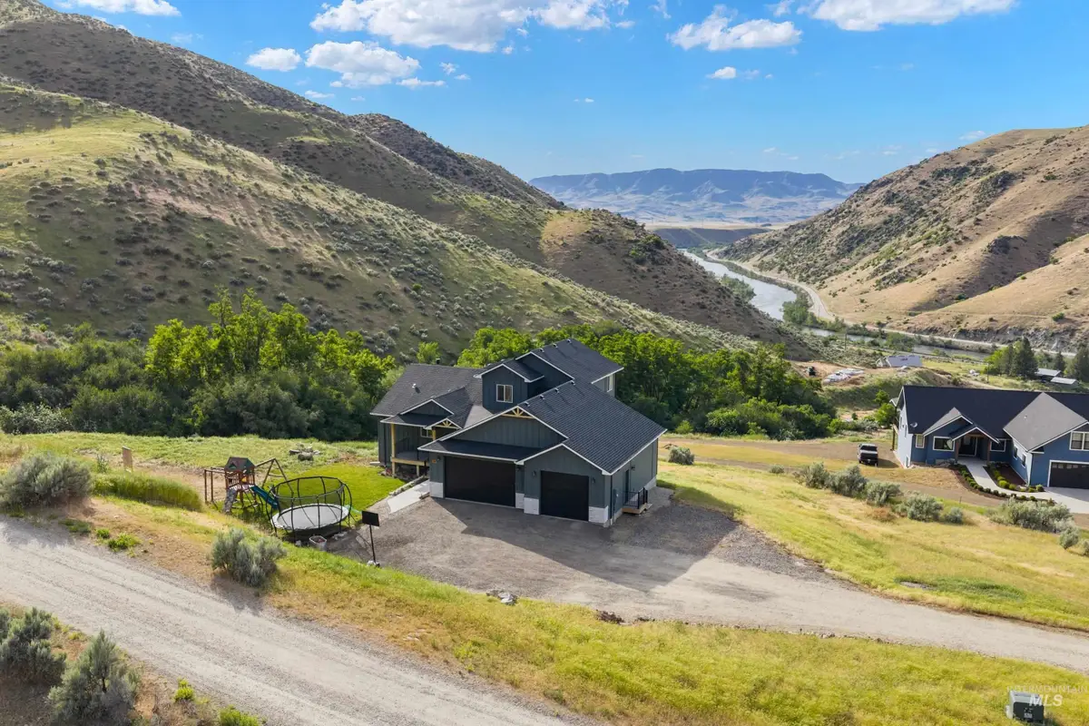 44 Shoemaker, Horseshoe Bend, ID 83629 - #1
