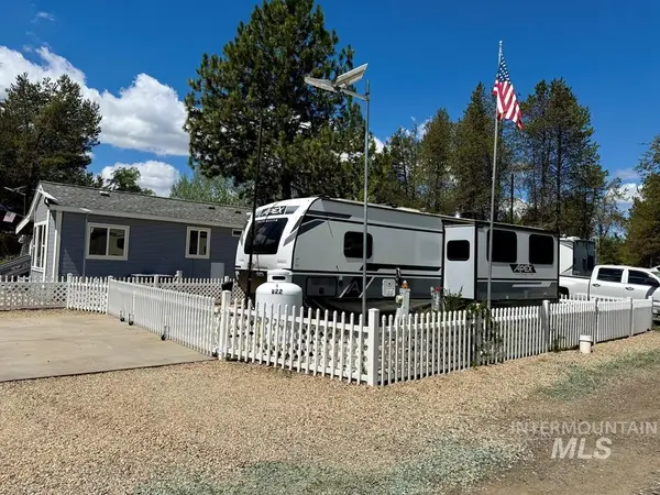 514 D22 Sawyer St., Cascade, ID 83611