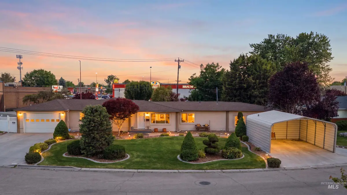 1707 N Westland Dr, Boise, ID 83704 - #1