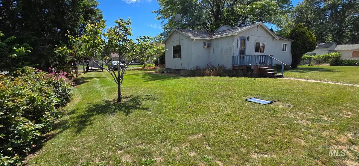 1792 Columbia St, Pomeroy, WA 99347 - #1