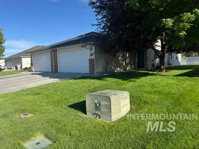 819 E Maine Ave, Nampa, ID 83686 - #1