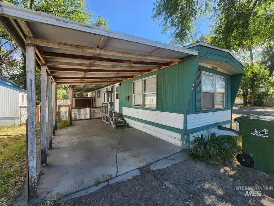 257 D Street, Vale, OR 97918 - #3