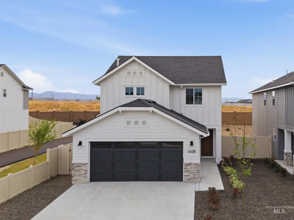 968 Thunderbolt St, Mountain Home, ID 83647 - #1