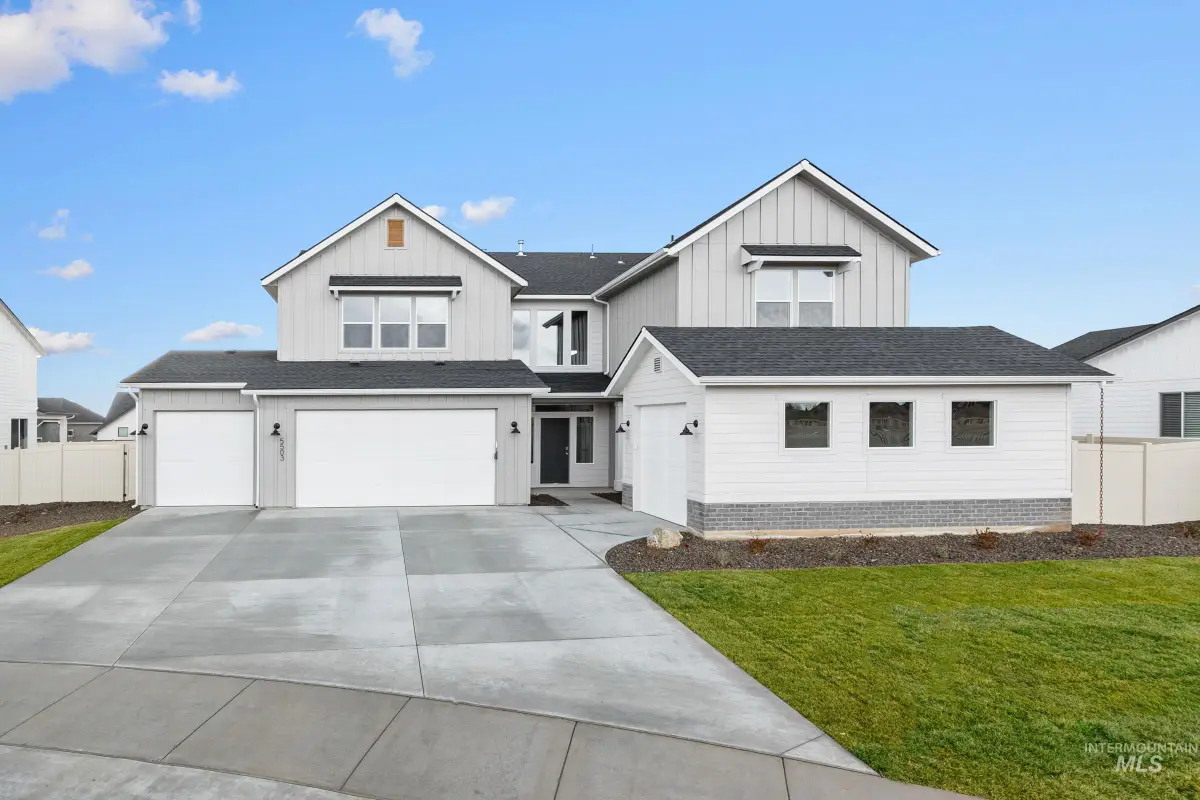 4888 S Bleachfield Ave, Meridian, ID 83642 - #1