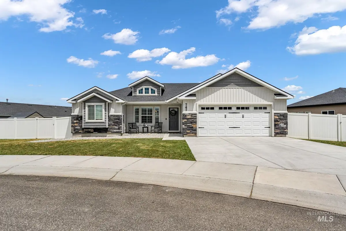 747 Kanner Ct, Twin Falls, ID 83301 - #1