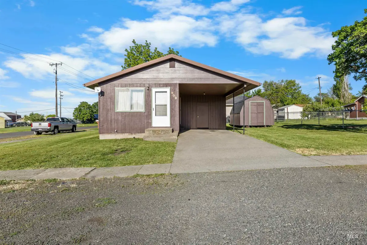 809 N Idaho Ave, Grangeville, ID 83530 - #1