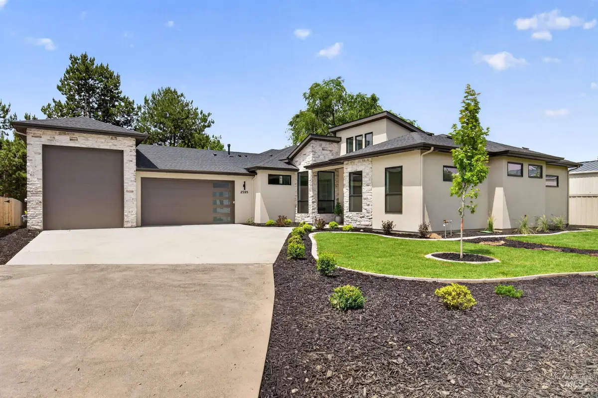 2595 S Greenwood Cir, Boise, ID 83706 - #1
