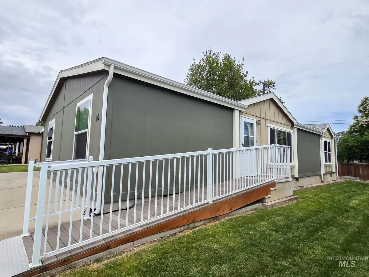 3428 15th St #010, Lewiston, ID 83501 - #1