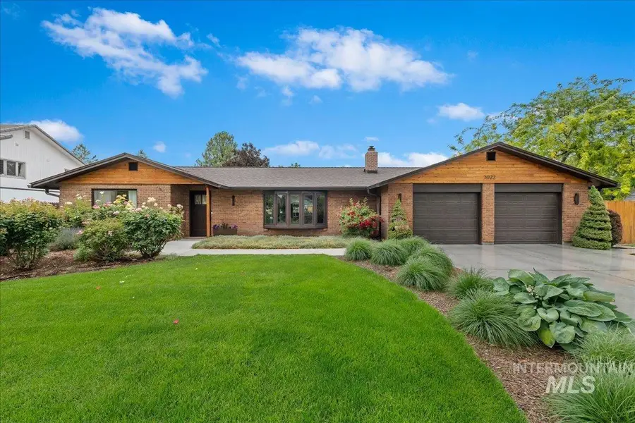 3022 E Springwood Dr, Meridian, ID 83642 - #2