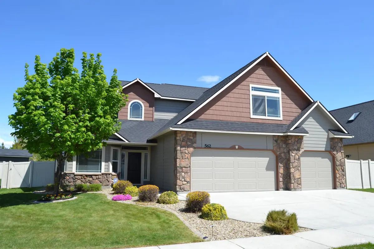 562 N Paddington, Star, ID 83669 - #1