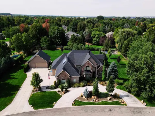 565 N White Sage Way, Eagle, ID 83616