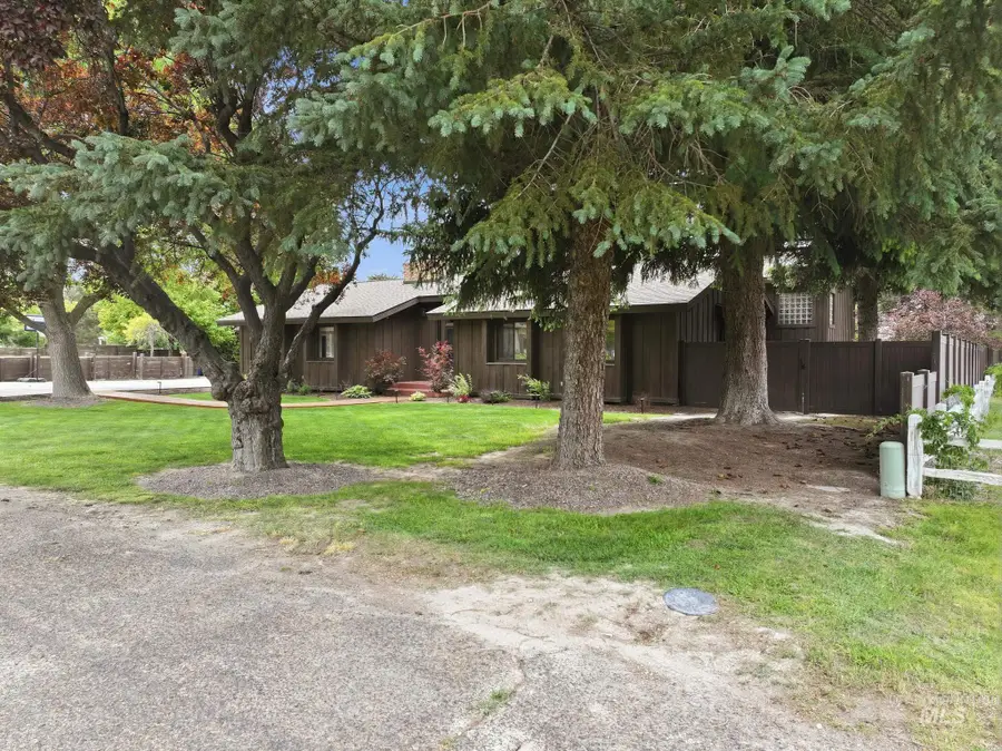 2831 9th Ave E., Twin Falls, ID 83301 - #3