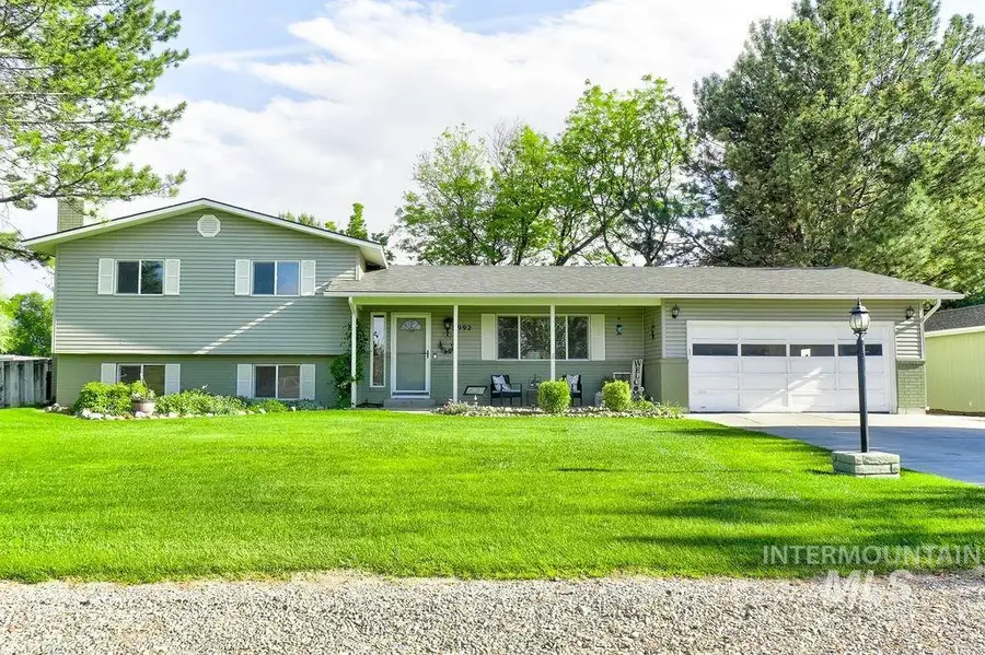 2992 9th Ave E, Twin Falls, ID 83301 - #2