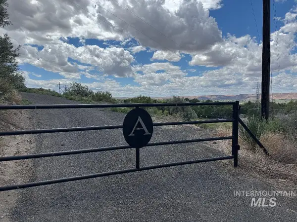 991 Justice Grade, Hagerman, ID 83332