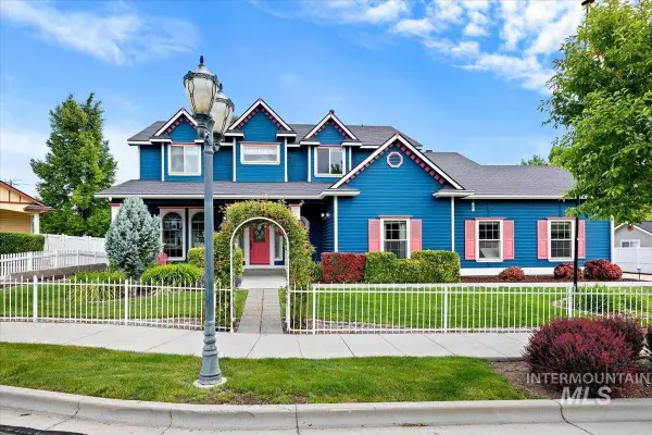 836 W San Francisco Pl, Nampa, ID 83686