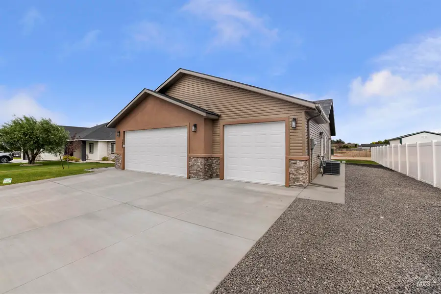 1449 Golden Pheasant Dr, Twin Falls, ID 83301 - #3