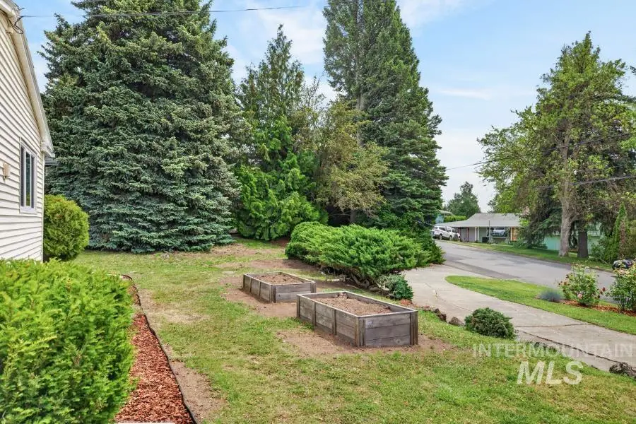 612 Ridge Rd., Moscow, ID 83843 - #3