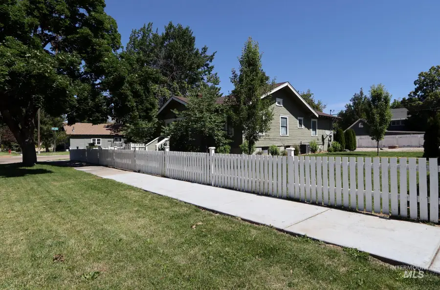 1901 Cleveland Blvd., Caldwell, ID 83605 - #2