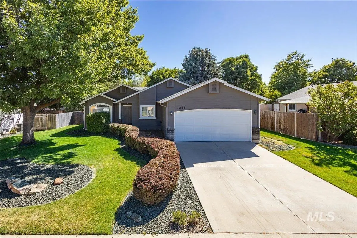 1266 N Stonehenge Way, Meridian, ID 83642 - #1