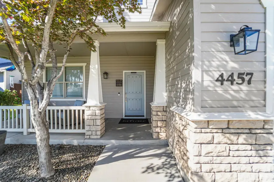 4457 S Silverpine Ave, Boise, ID 83709 - #3