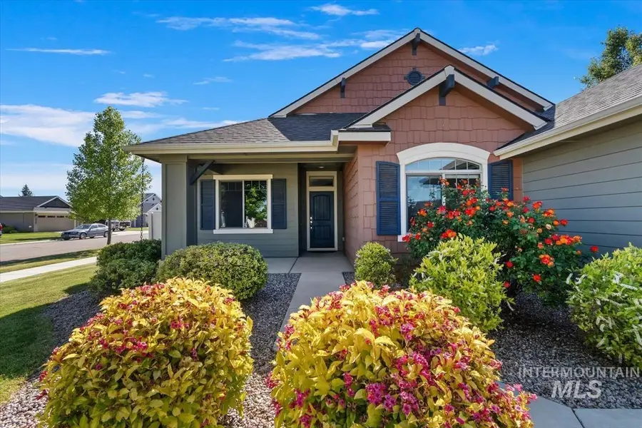584 N Synergy Way, Eagle, ID 83616 - #3