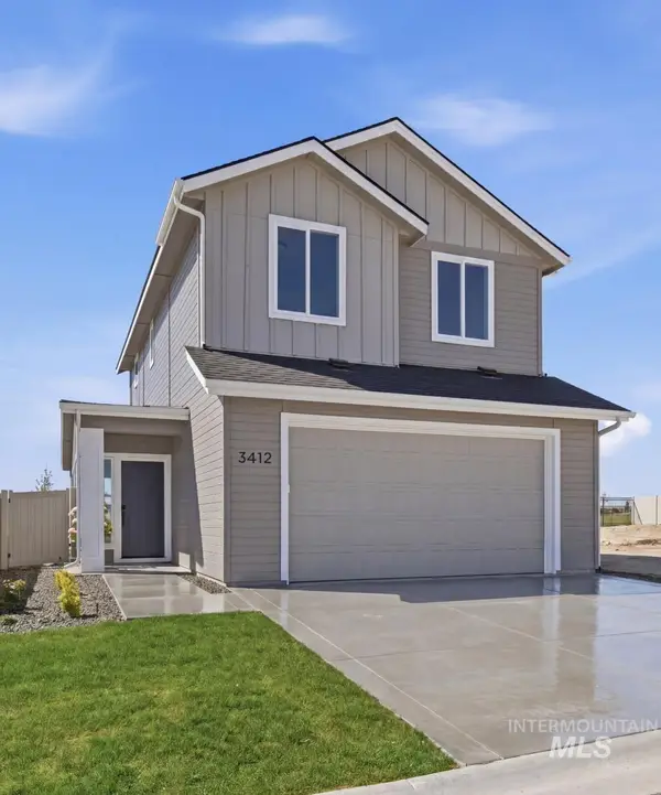976 S Maximus Ave, Nampa, ID 83687