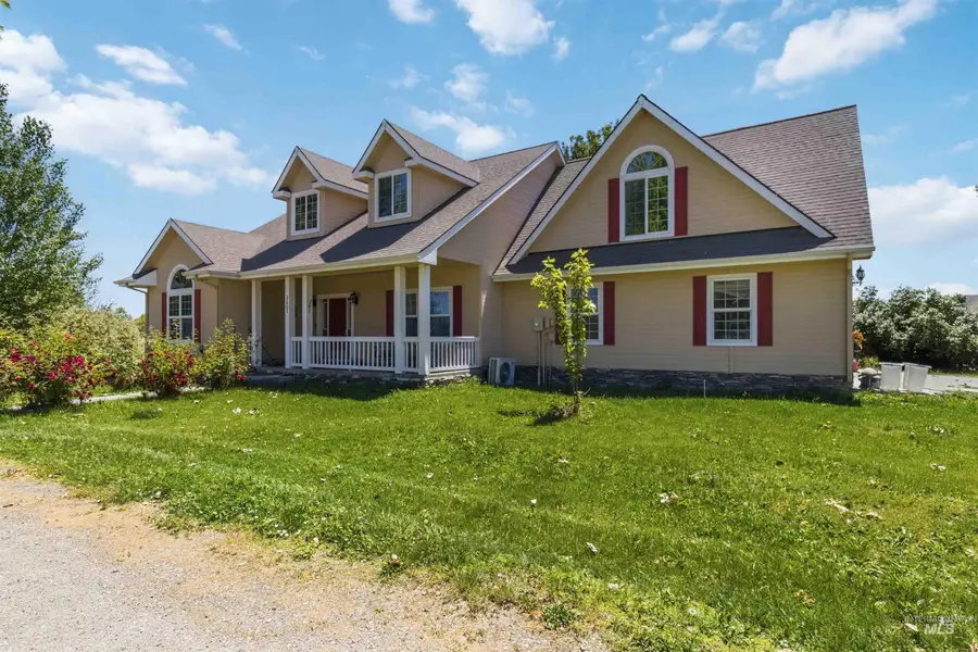 3007 4 Bits Ln, Emmett, ID 83617 - #3