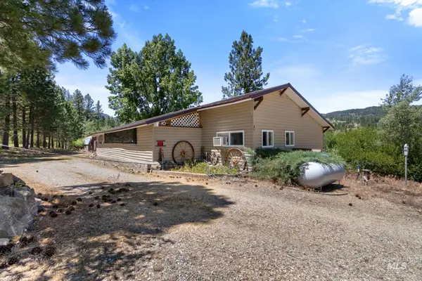84 Clear Creek Drive, Boise, ID 83716