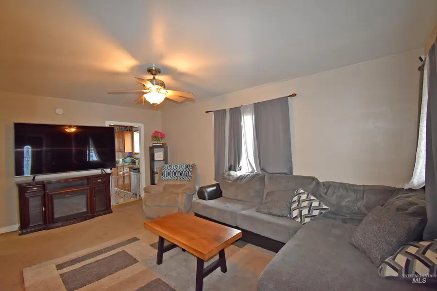 437 12th Street, Clarkston, WA 99403 - #2